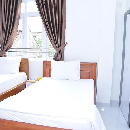 Wow Hotel Куи Нхон Екстериор снимка
