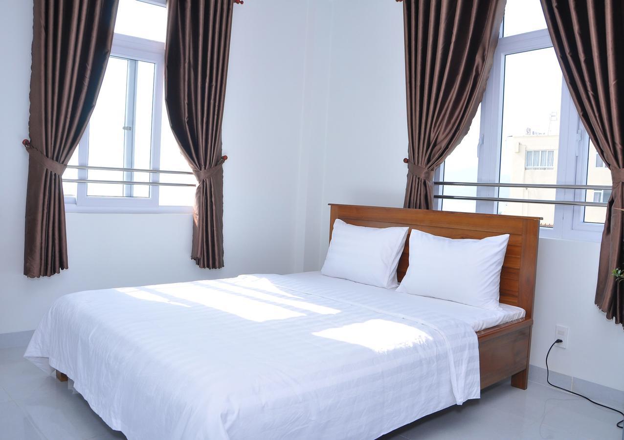 Wow Hotel Куи Нхон Екстериор снимка