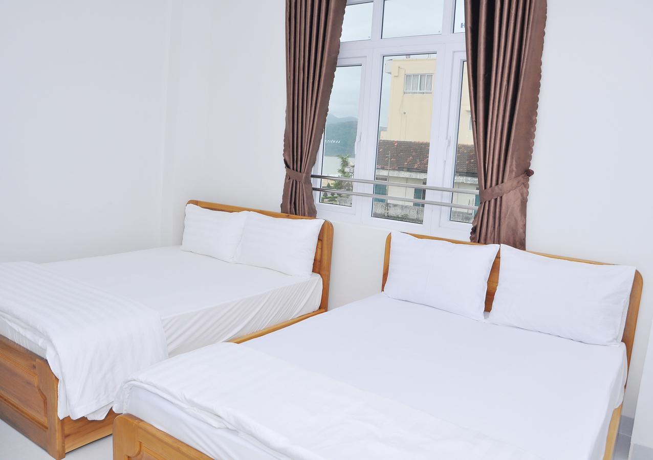 Wow Hotel Куи Нхон Екстериор снимка