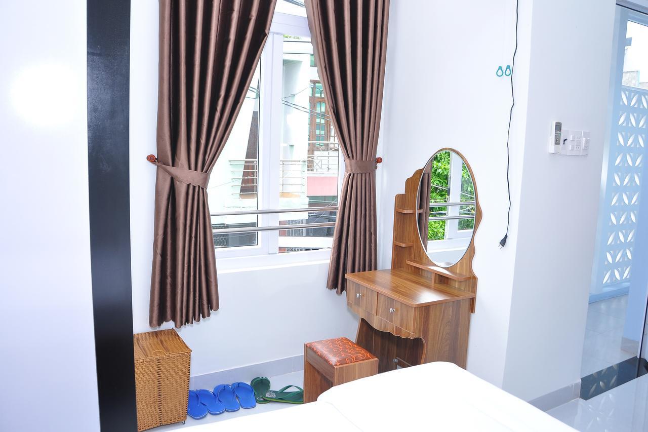 Wow Hotel Куи Нхон Екстериор снимка