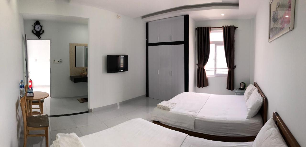 Wow Hotel Куи Нхон Екстериор снимка